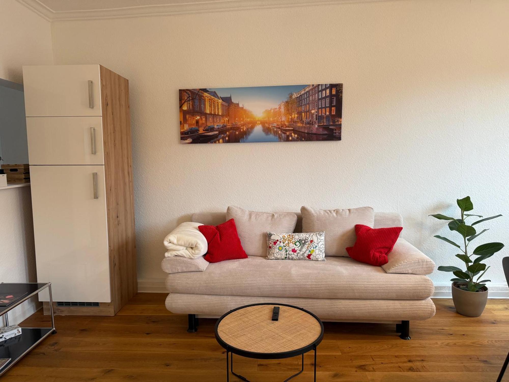 Stylisches Apartment Mit Grossem Tageslichbad Am Marktplatz Leonberg Exterior photo